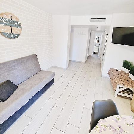 Apartment Carlos V - 1C Benidorm Buitenkant foto
